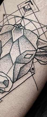 geometricke.tetovani.dotwork.Mak_.028