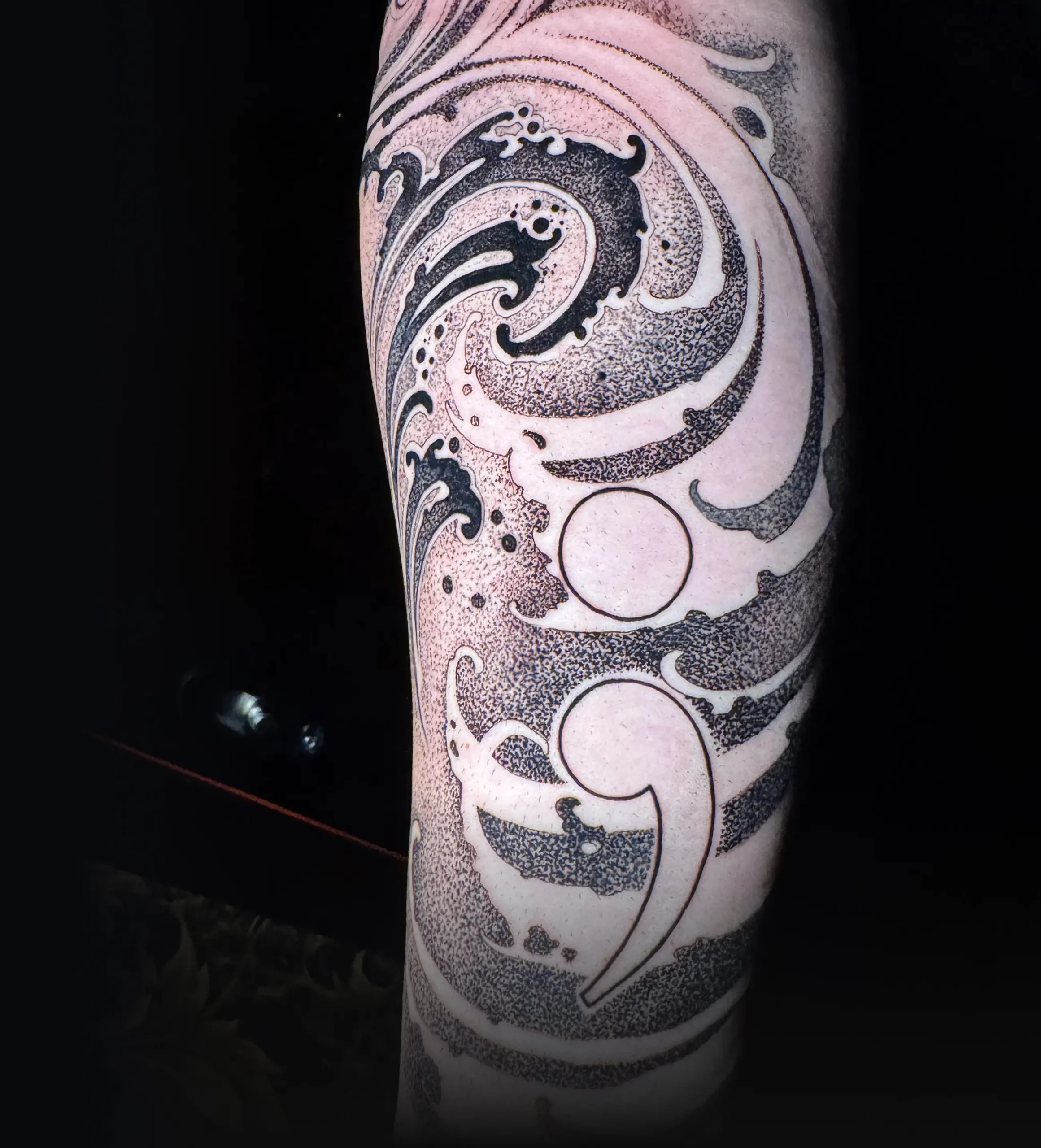 Detailní tetování realizované studiem MagicTattoo.